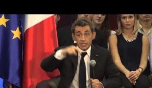 Nicolas Sarkozy, concerné par la question des enseignants en France