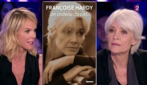 Vanessa Bruggraf attaque violemment Françoise Hardy sur son livre : "C'était pas un cadeau de vous lire, c'était glauque