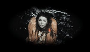 Kate Bush - And Dream of Sheep (Live)