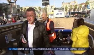 Primaire de la droite : les militants prêts au débat TV Juppé/Fillon
