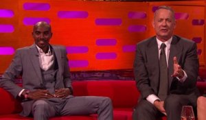 Tom Hanks rejoue la scene culte de Forrest Gump sur le running pendant un TV show