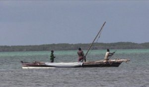 Les océans se vident et les pêcheurs kényans doivent s'adapter