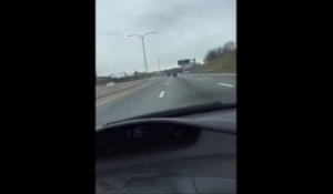 Facebook Live : il se filme entrain de conduire comme un fou et se crashe