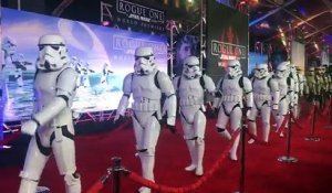 Marche impériale pour l'avant première de Rogue One - A Star Wars Story