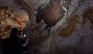 Visitez la réplique grandeur nature de la grotte de Lascaux