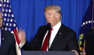 USA:Trump signe un décret pour construire le mur avec le Mexique