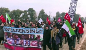 Turquie: des milliers de manifestants contre le siège d'ALEP