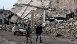 Syrie : des groupes rebelles suspendent leur participation au processus de négociations