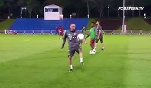 Le magnifique geste technique de Franck Ribery !