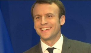 Macron : "Je ne sollicite pas" le soutien de Hollande