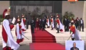Le couple présidentiel a quitte Abidjan pour la France sur invitation du Président François Holla