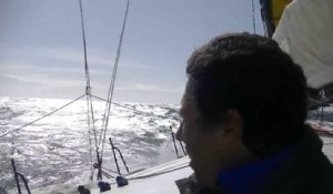 J75 : Romain Attanasio se rapproche du Cap Horn et voit déjà la terre / Vendée Globe