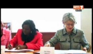 Education: Signature de l'accord de siège entre la Côte d'Ivoire et l"UNESCO
