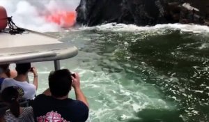 Un torrent de lave du Kilauea se déverse en continu dans l'océan