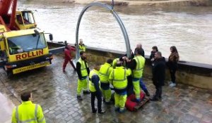Mont-de-Marsan : "La Plongeuse" enlevée avant la montée des eaux (1/2)