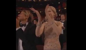 Parodie de l'applaudissement de Nicole Kidman aux Oscars 2017