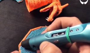 Ce pokémon Dracaufeu a été sculpté avec un stylo 3D !