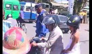 Police d'Antananarivo   Lancement d'une opération de contrôle sur les motos et scooters.