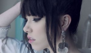 Carly Rae Jepsen - Tonight I’m Getting Over You