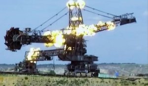 Explosion d'une grue géante ! Industrie minière