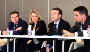 Macron aux syndicats de Whirlpool : « Ils sont tous sur le parking, vos collègues ? Eh bien, j'irai les voir ! »