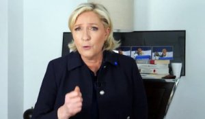Marine Le Pen exhorte les électeurs de La France insoumise à "faire barrage" à Macron