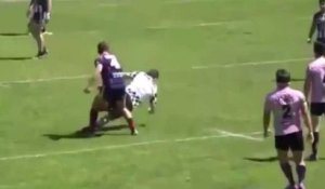 Rugby : fou de rage il met KO l’arbitre avant de provoquer une bagarre générale (Vidéo)