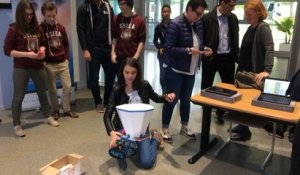 Trois lycéennes partent à la RoboRave en Colombie