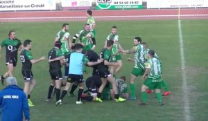 Quand un match de rugby fini en bagarre générale... Violent