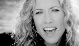 Sheryl Crow - Love Is Free