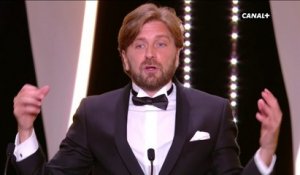 Ruben Ostlund invente une nouvelle façon de fêter la Palme d'Or - Festival de Cannes 2017