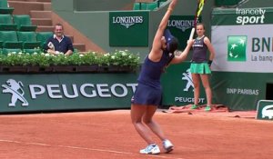 Roland-Garros 2017 : Caroline Garcia sans pitié avec la Japonaise Nao Hibino. Premier set : 6-2