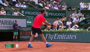 Roland-Garros 2017 : Pouille plante Bellucci (2-4)