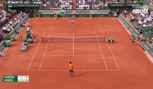 Roland-Garros 2017 : Lob impeccable de Monfils qui déroule (1-6, 4-6, 0-1)