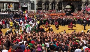 Mons: un Lumeçon sous un soleil de plomb avec 50.000 personnes (Vidéo 2)