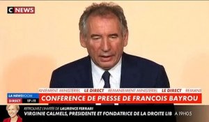 François Bayrou prend la parole :  "Nous n'avons jamais eu d'emplois fictifs au MODEM et cela sera facile à prouver