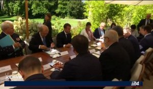 Visite du président ukrainien à Paris: la France "ne reconnaîtra pas l'annexion de la Crimée", affirme Macron