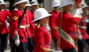 Royaume-Uni : une Canadienne de 24 ans dirige la garde de la reine
