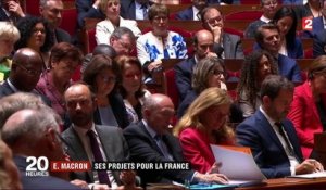Congrès de Versailles : Macron présente les grands axes de son quinquennat