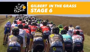 Gilbert dans l'herbe / in the grass - Étape 6 / Stage 6 - Tour de France 2017