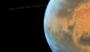 La petite lune Phobos immortalisée autour de Mars