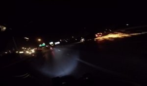 Un automobiliste fait chuter deux motards et s'enfuit (Texas)