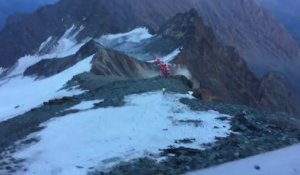 Terrible accident d'un hélicoptère de secours dans les Alpes !