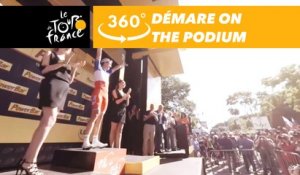 Arnaud Démare on the podium in Vittel - 360° - Tour de France 2017