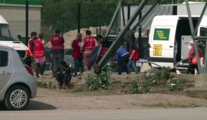 Calais: nouvelles rixes entre migrants, une vingtaine de blessés