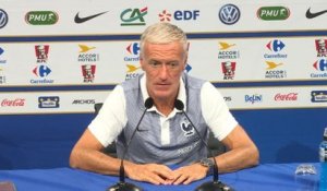 Bleus - Deschamps : "Le mercato est un peu trop long"