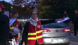 Réforme du travail: action des routiers au port de Gennevilliers