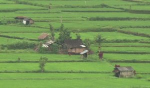 Volcan à Bali: un spécialiste appelle à "ne pas paniquer"