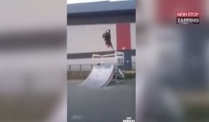 En scooter, il fait le malin dans un skatepark et subit une violente chute (Vidéo)
