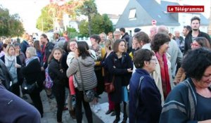 Lorient. Manifestation contre une décision d'expulsion d'une élève en maternelle